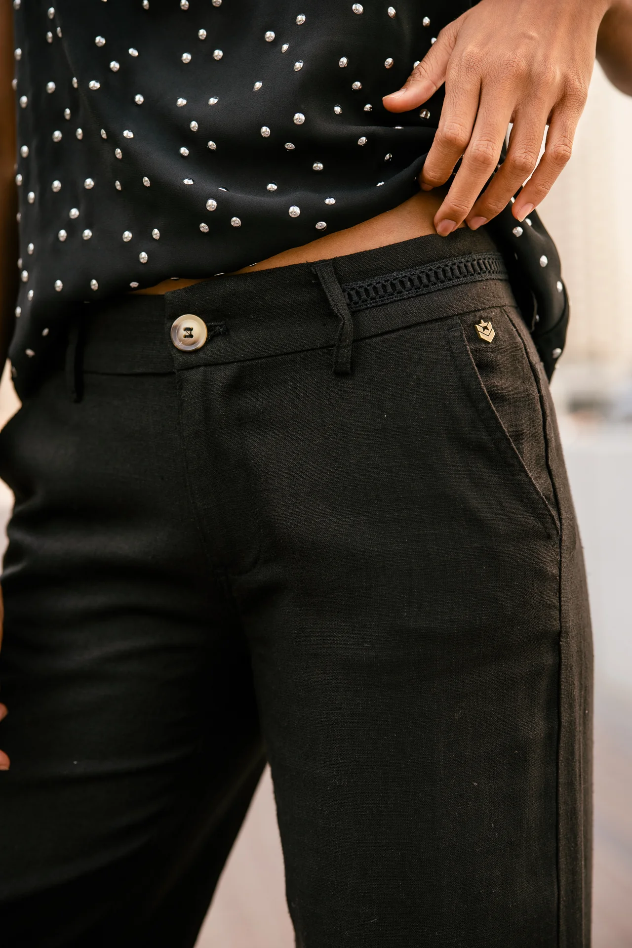 Agatha Plain Linen - Image 4