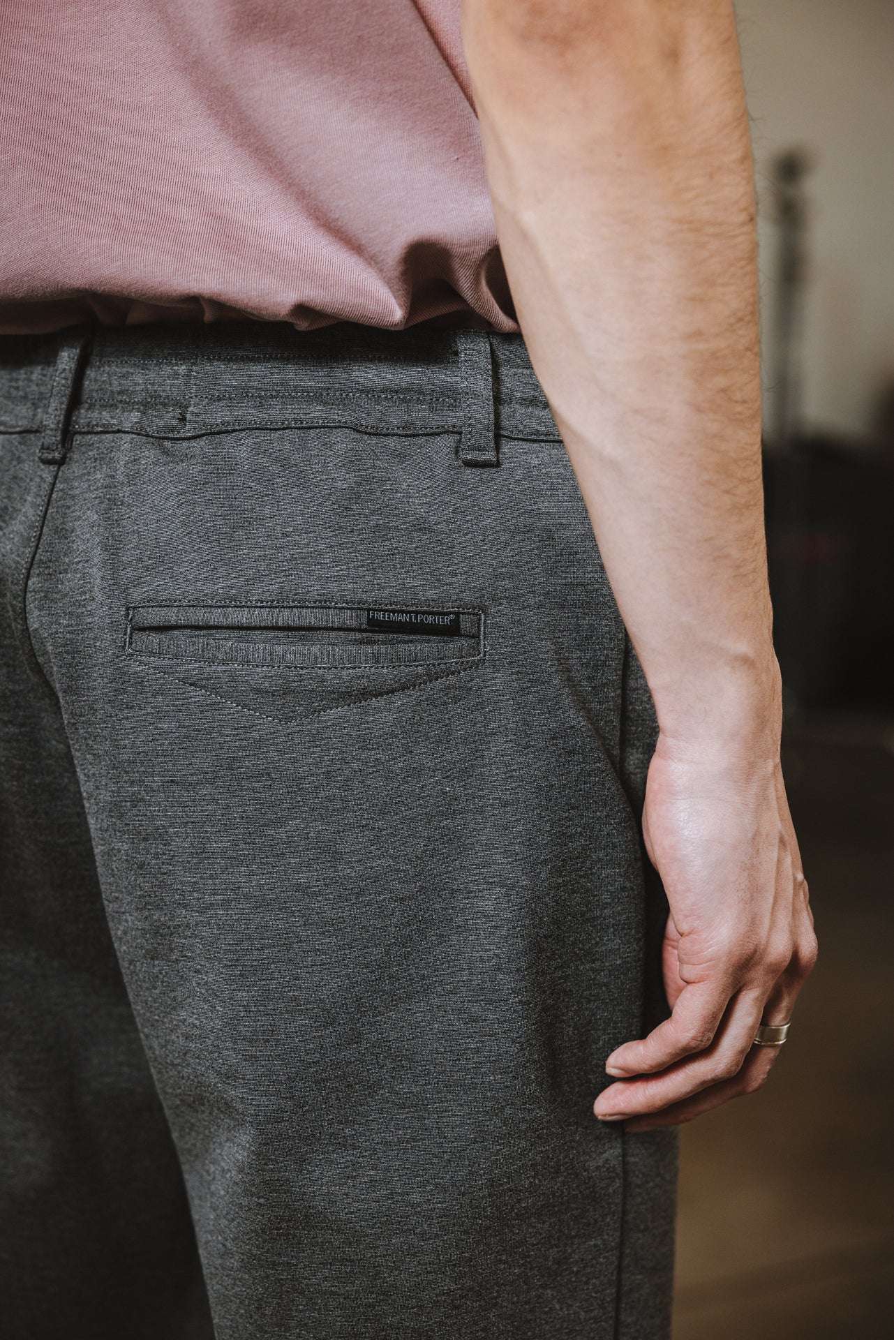 Derek Comfy - Image 5