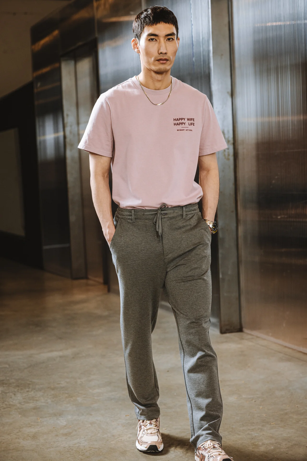 Derek Comfy - Image 7