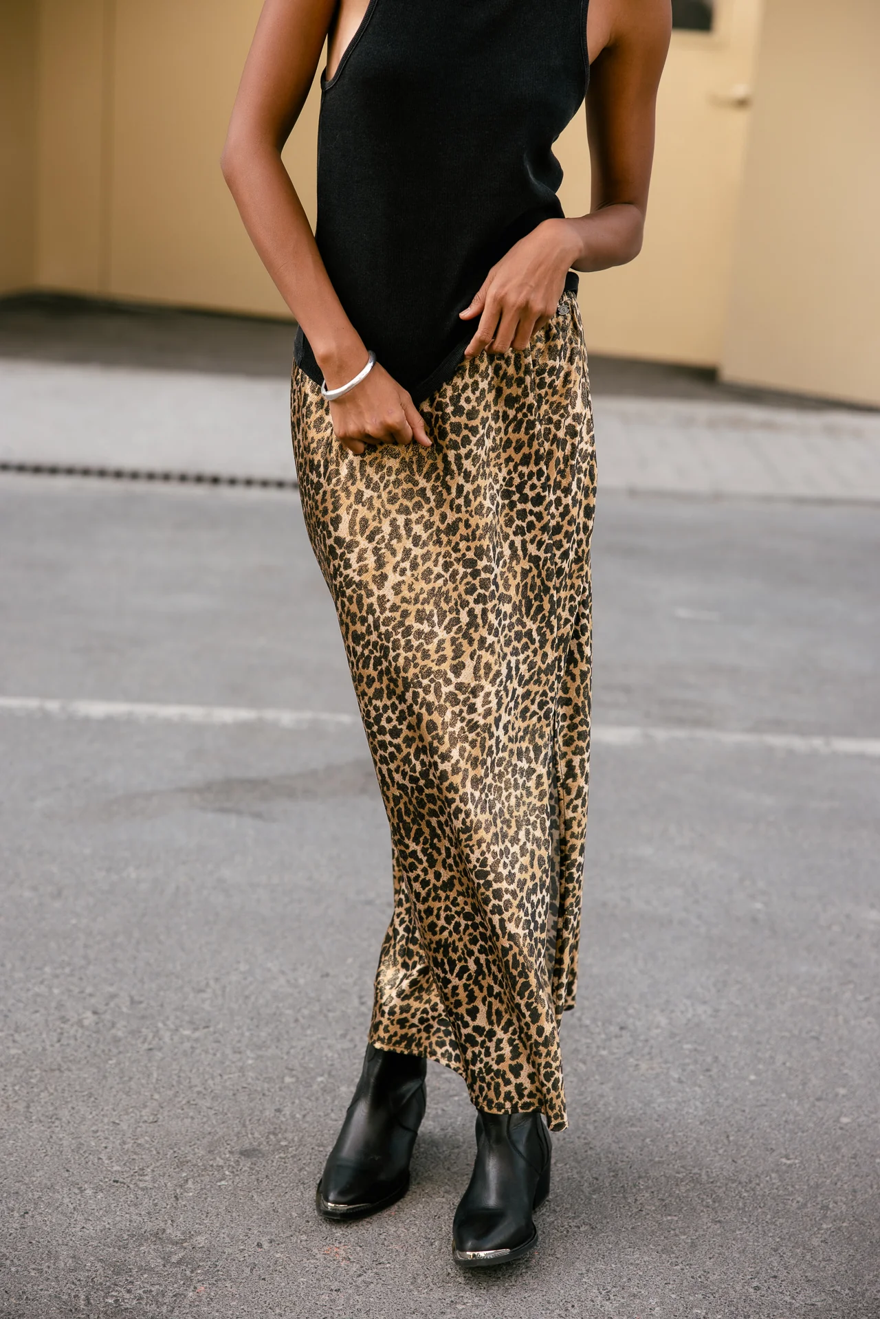 Jelia Houba - Image 7